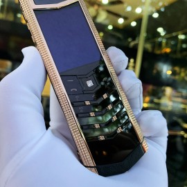 7 mẫu điện thoại Vertu Signature S dành cho Nữ Đại Gia