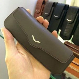 Bao Da Vertu Signature Kiểu Ngang Bao Da Vertu Signature Kiểu Ngang