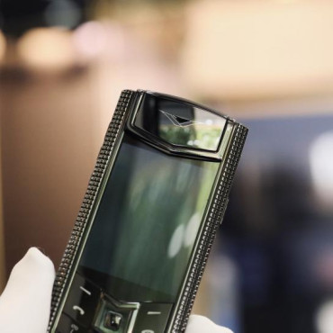 VERTU SIGNATURE S CLOUD DE PARIS BLACK