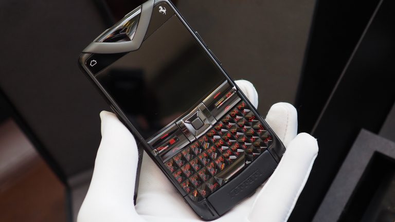 Vertu Constellation Quest Ferrari