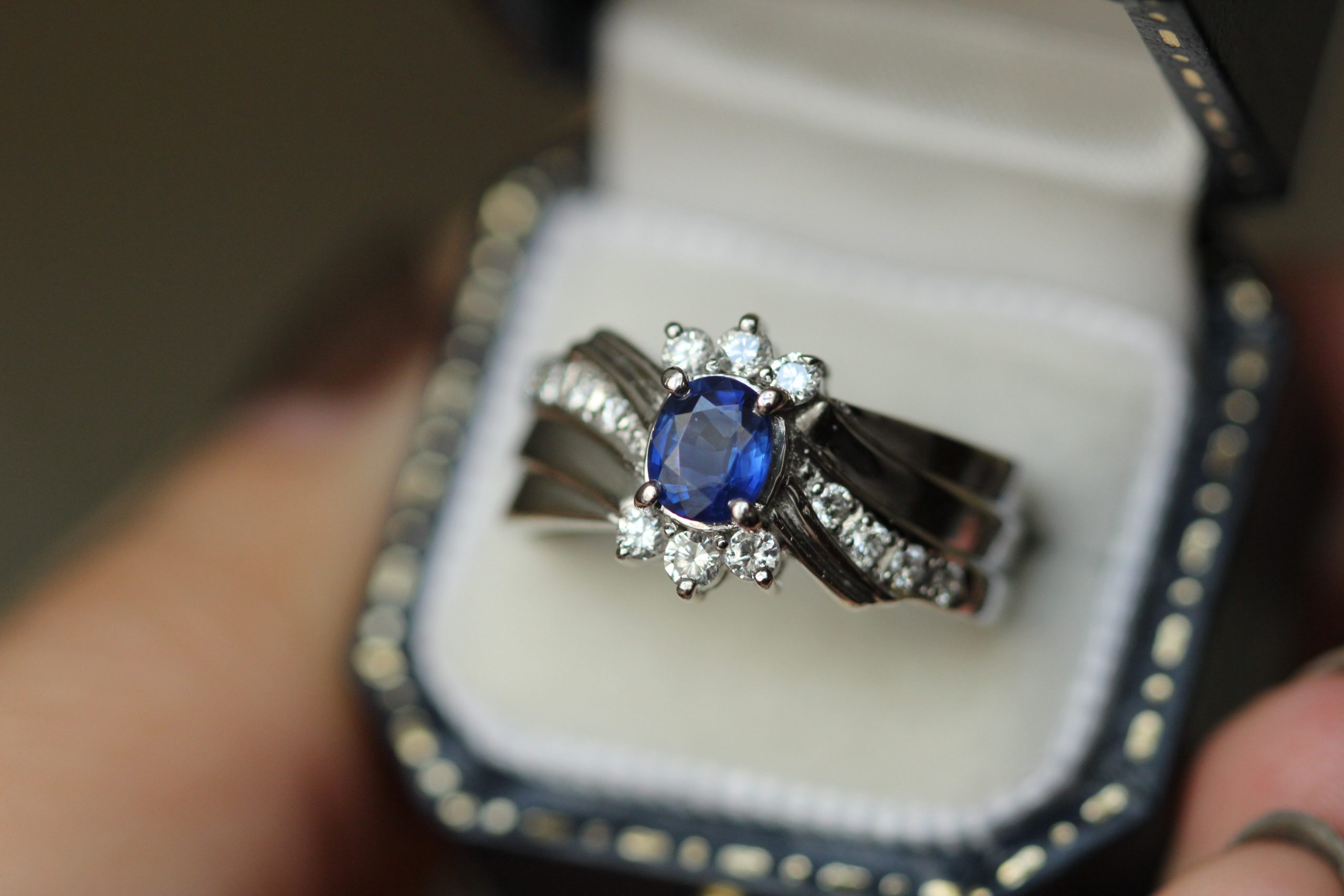 Đá quý Sapphire dùng trong trang sức